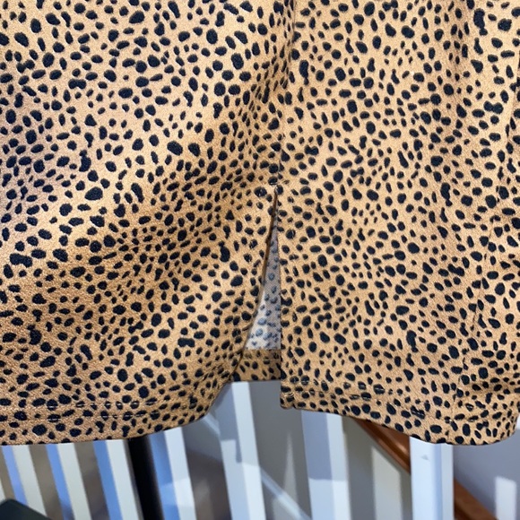 Leopard Skirt - Picture 2 of 3